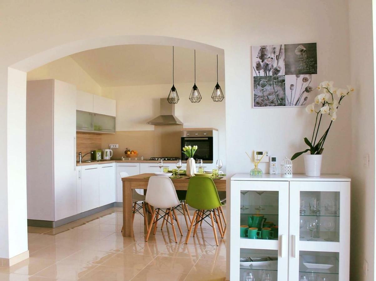 Apartman Ruza 2 Opric Exterior foto